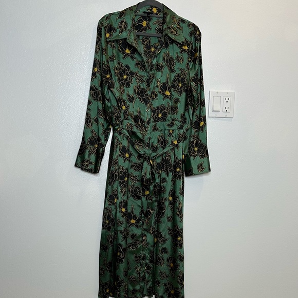 Who What Wear Green Floral Shirt Dress - Picture 9 of 9